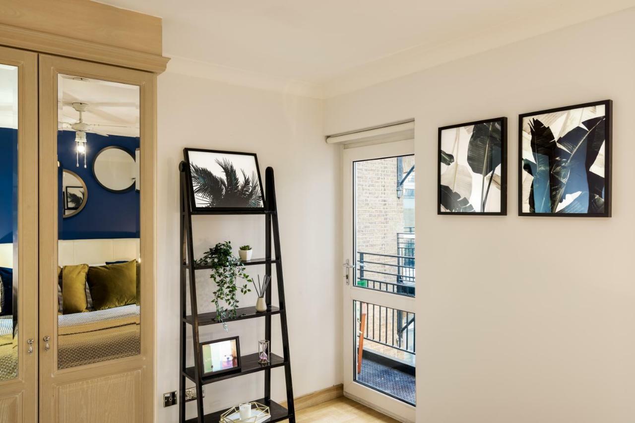 One Bed Serviced Near Millenium Bridge * Londra